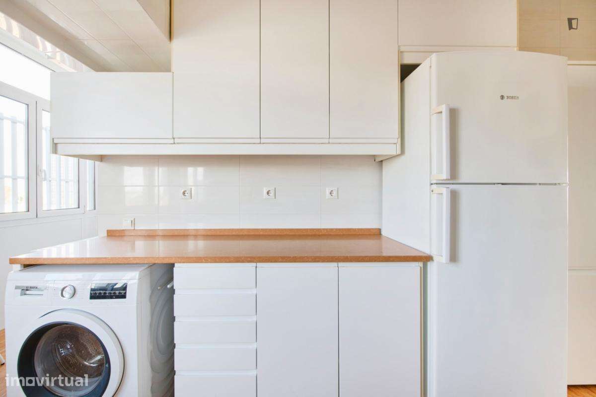 Quarto - localizado em Arroios Lisbon - Grande imagem: 5/10