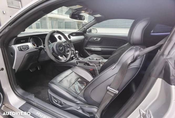 Ford Mustang 2.3 EcoBoost Aut. - 10