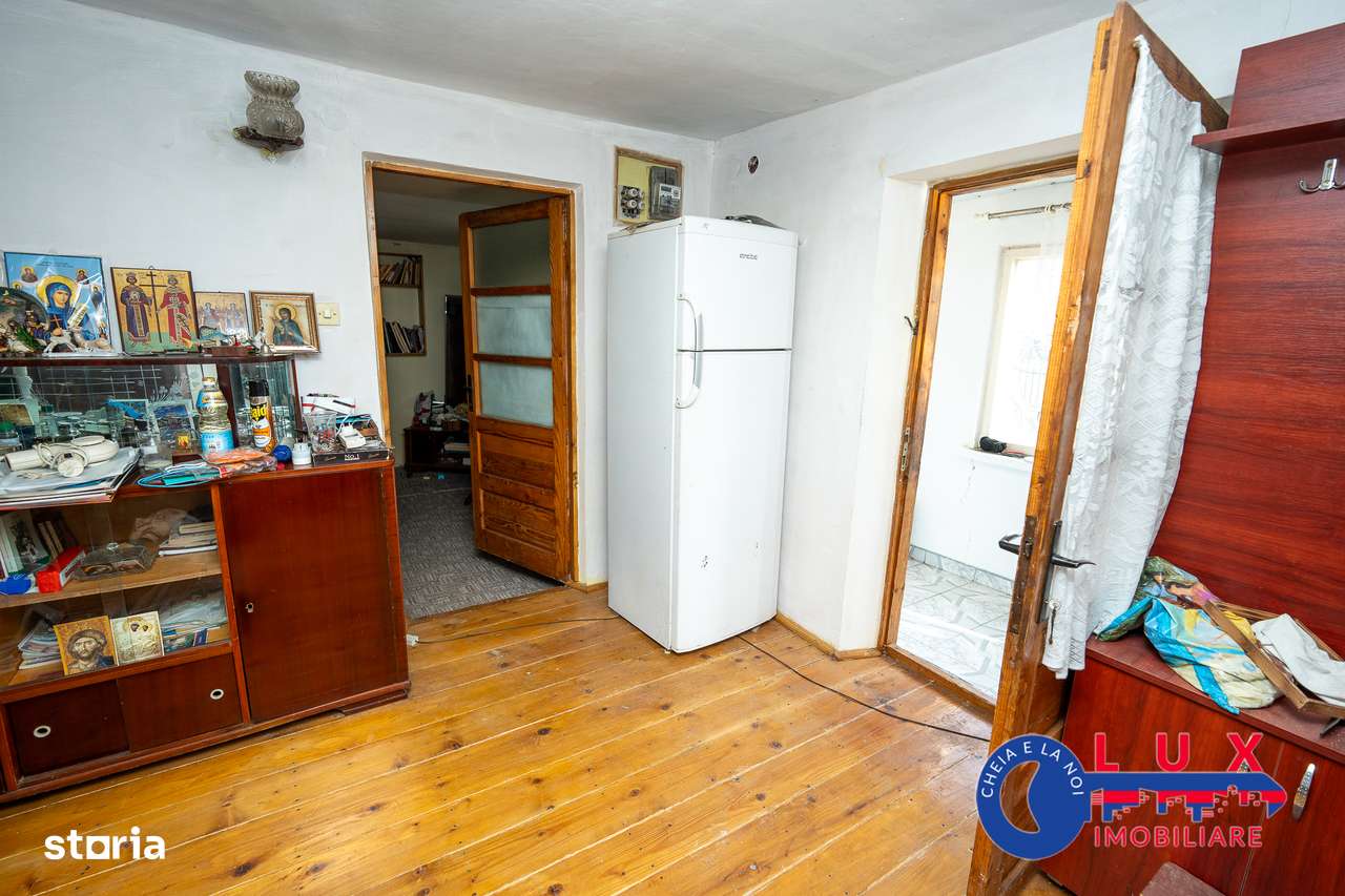 ID 6293 EXCLUSIVITATE Casa la sol - Strada Luminitei-10