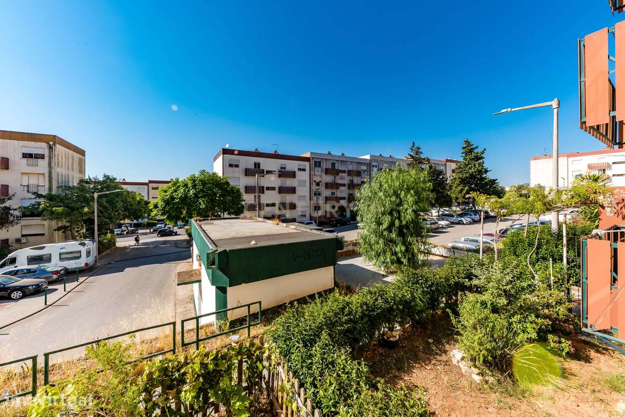Apartamento T2 pronto a habitar Vialonga-21