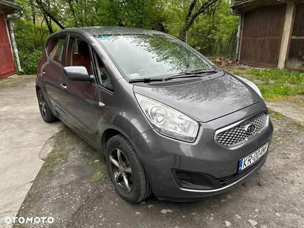 Kia Venga - 1