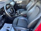 Mercedes-Benz B 180 d Style Plus - 13