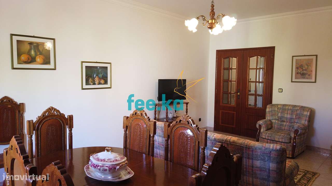 Apartamento T4 com Garagem-8