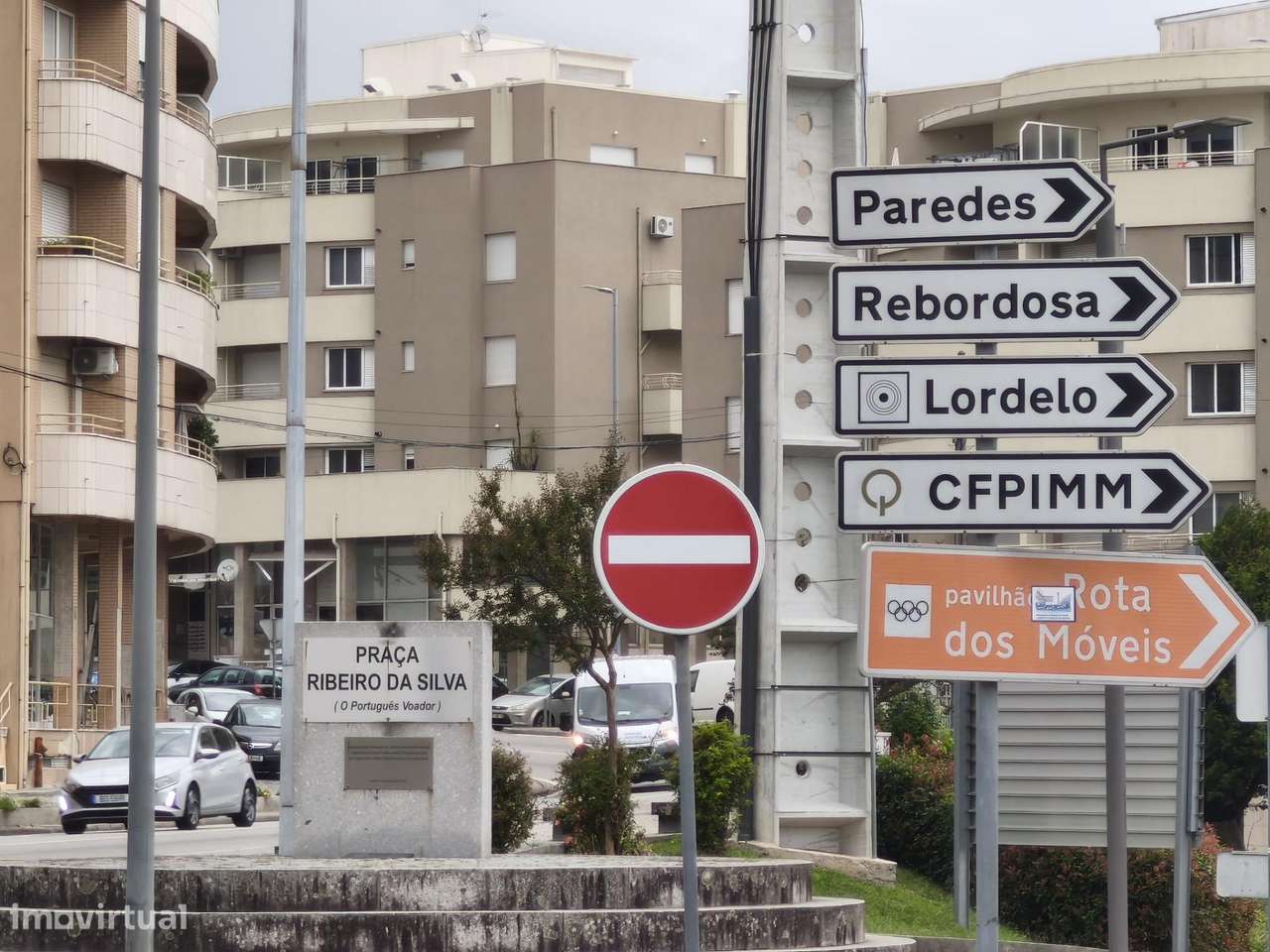 Espaço Comercial com 2 pisos para venda em Lordelo , Paredes-17