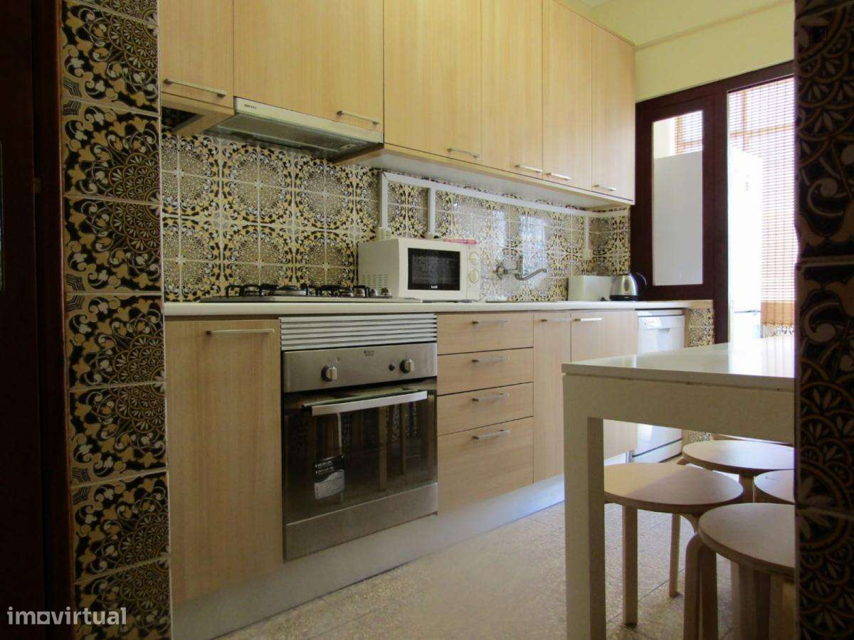 Apartamento com 4 quartos - localizado em Benfica Lisbon - Grande imagem: 4/9