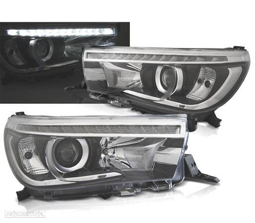 FAROIS FRONTAIS PARA TOYOTA HILUX 16- LUZ DIURNA FUNDO PRETO - 1