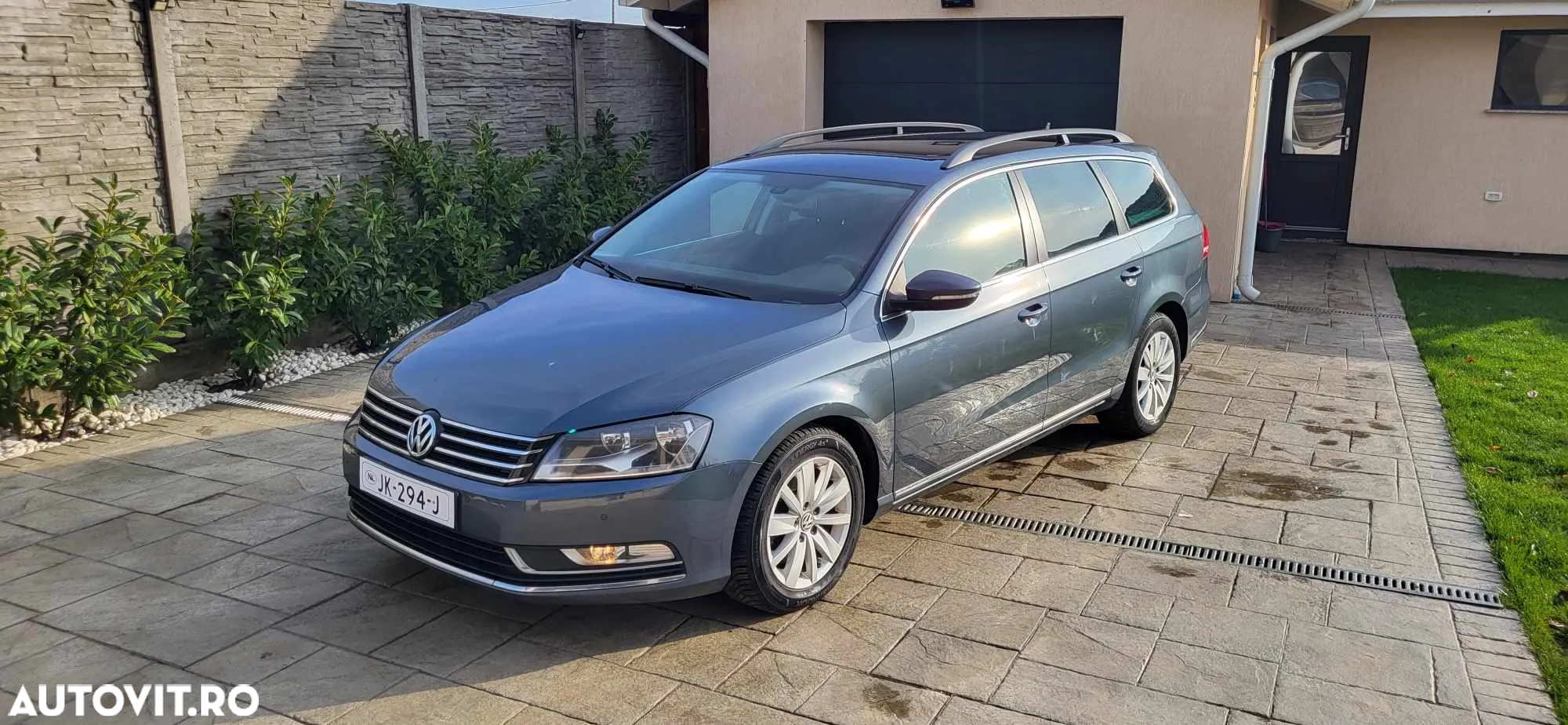 Volkswagen Passat - 3