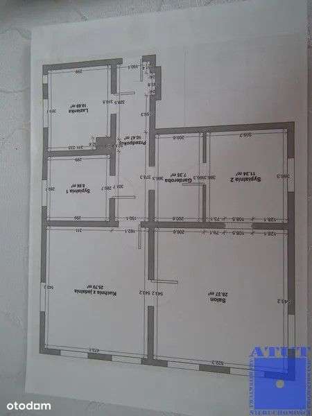 Piekne czteropokojowe w kamienicy blisko Rynku-12