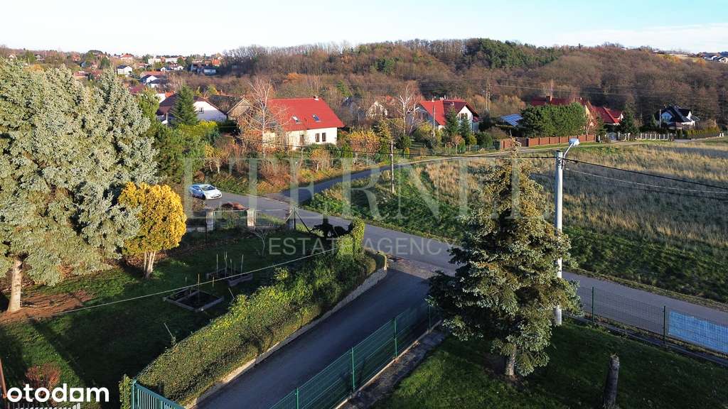 Hala magazynowo-produkcyjna z działką 51 arów-2