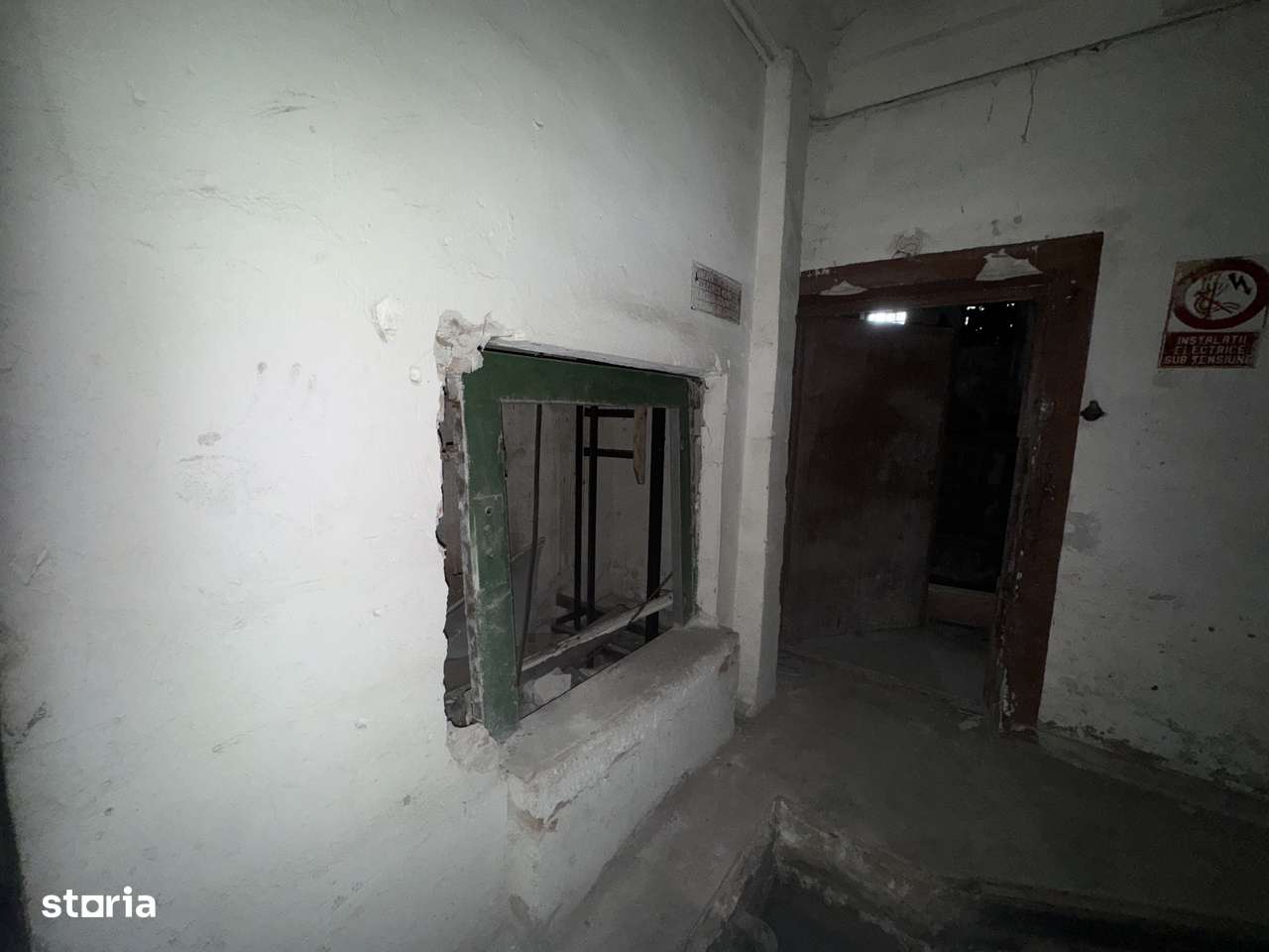 Eforie Sud Depozit Parter + Mezanin cu rampă Auto și CF - Imagine principală: 4/11