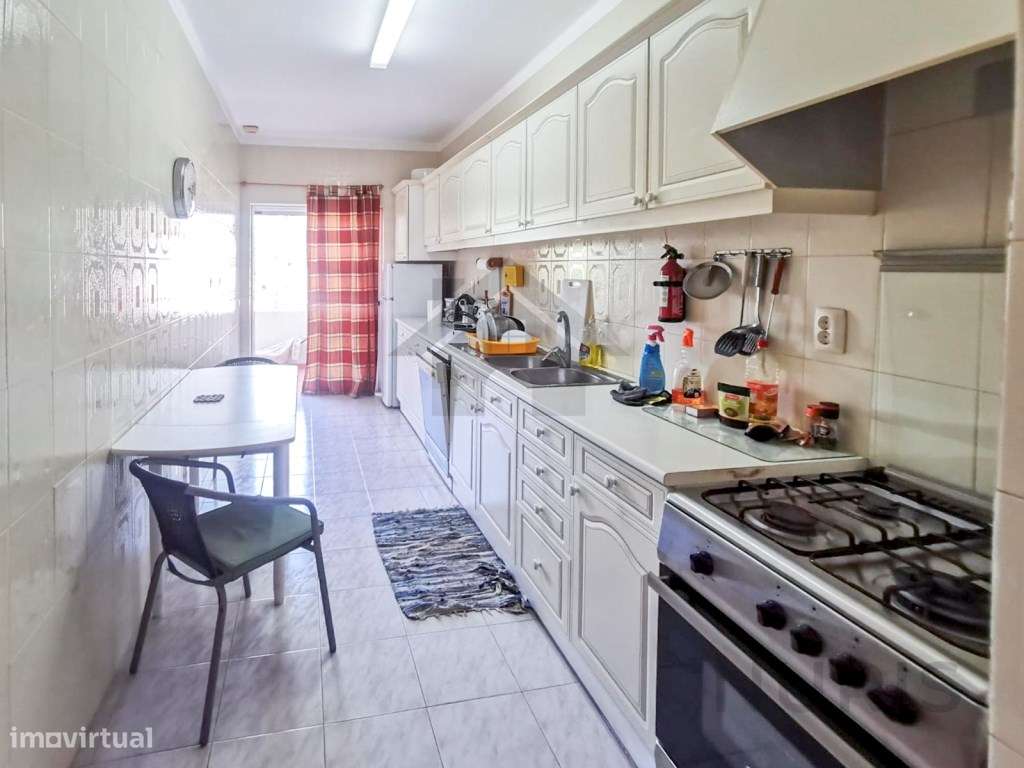 Apartamento T1 para Venda em Alvor com Piscina-10