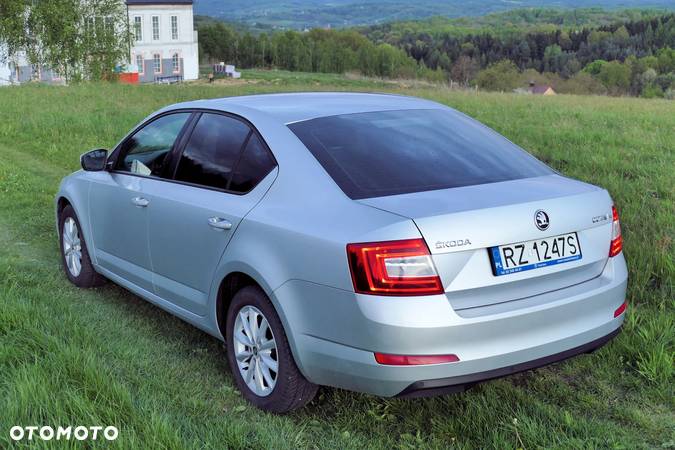 Skoda Octavia 1.4 TSI Elegance - 6