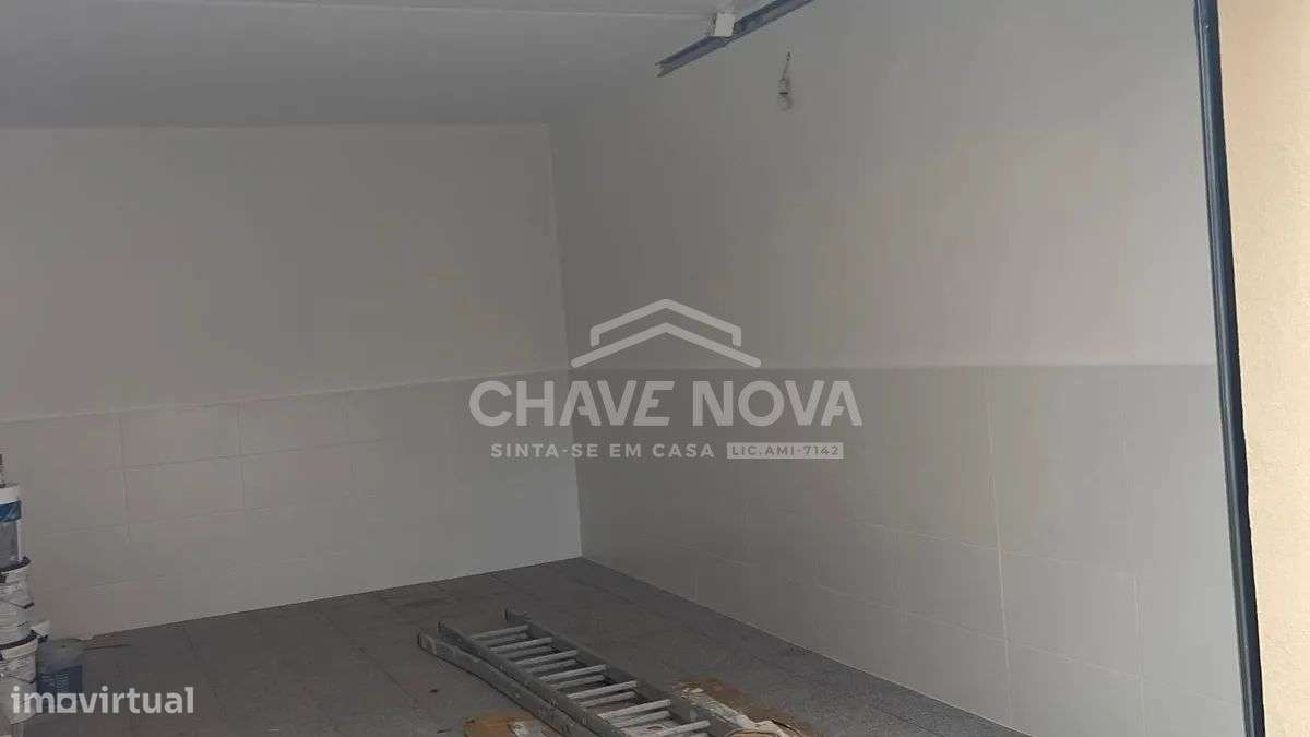 Apartamento T3 | Remodelado | Águas Santas-9