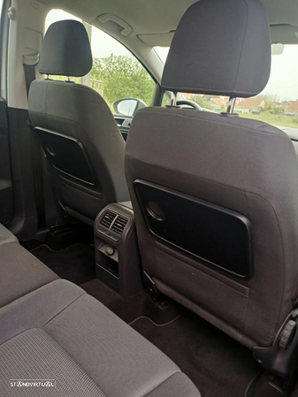 VW Golf Sportsvan 1.6 TDI Confortline BlueMotion - 15