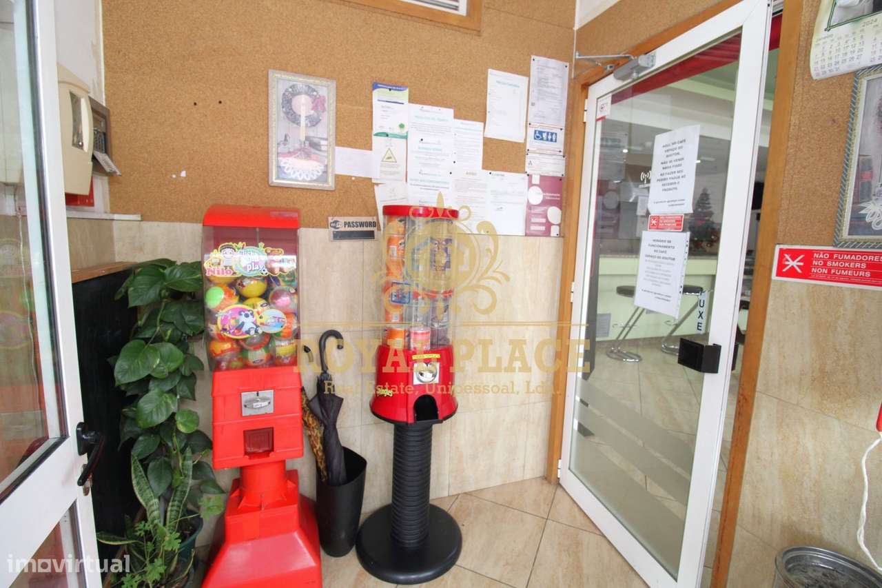 Loja com trespasse de negócio em Lobão - Grande imagem: 3/16