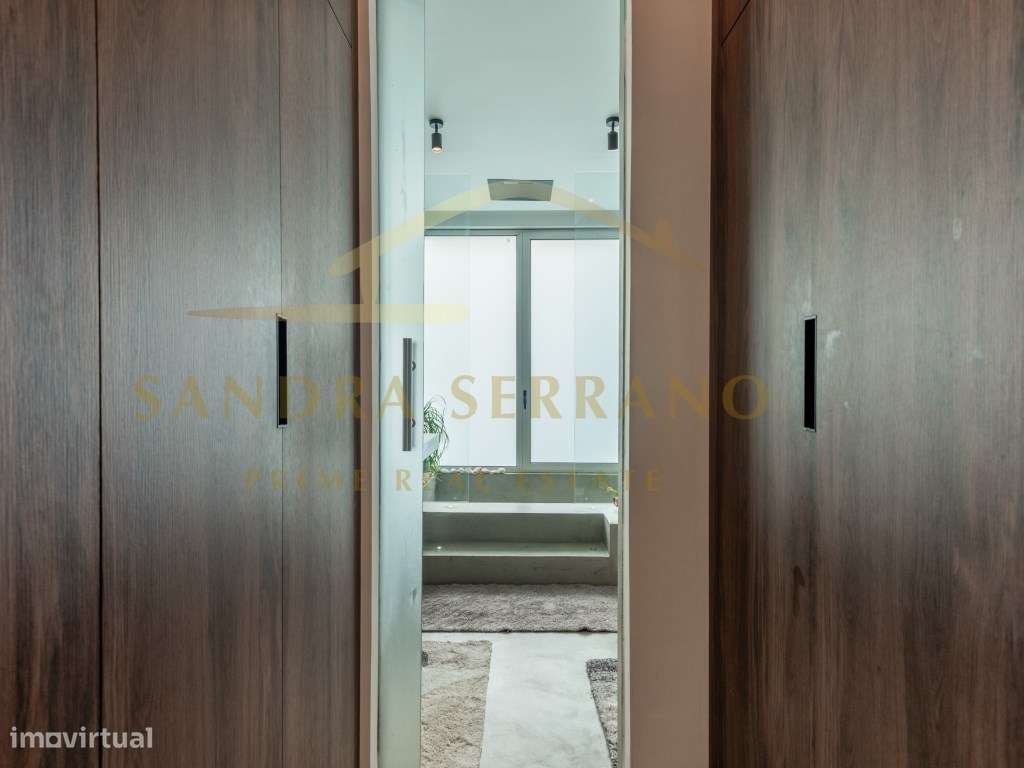 Moradia de arquitetura contemporânea com 5 Suítes-51