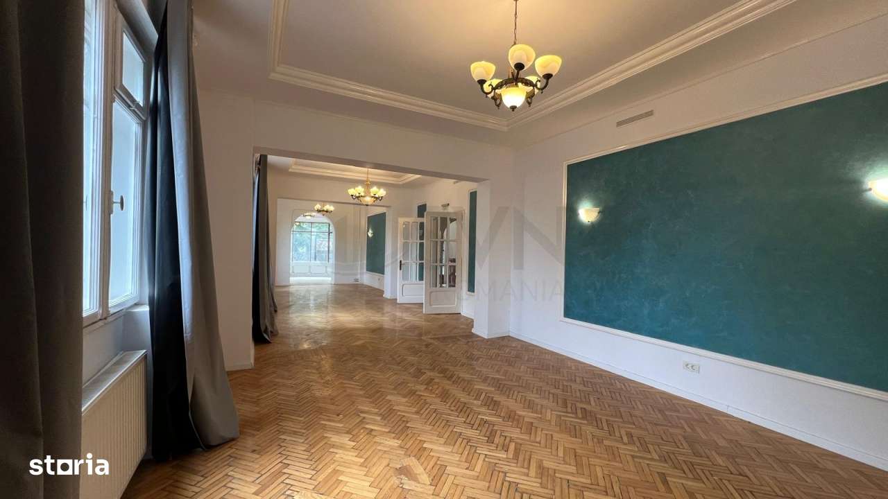 Locatie ultracentrala langa Piata Victoriei pretabila restaurant - Imagine principală: 4/15