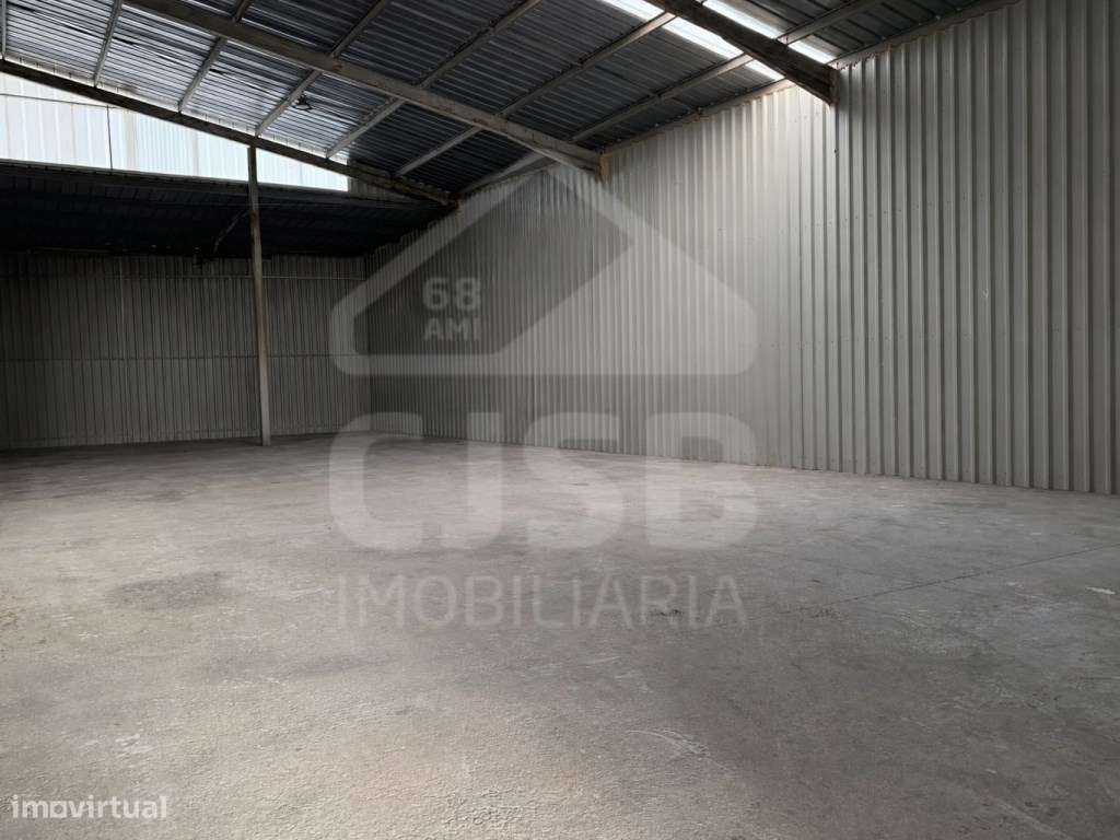 Armazém no Porto Alto - Grande imagem: 2/3