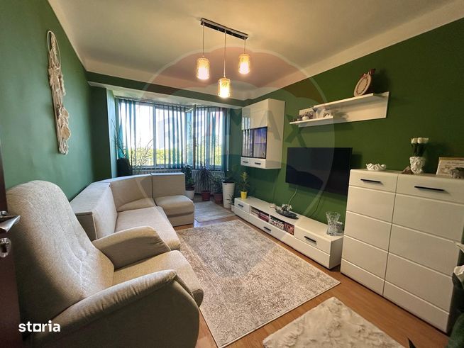 Apartament 3 camere în zona Central (zona OMV) Salonta-0