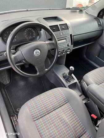 Volkswagen Polo 1.2 Trendline - 12