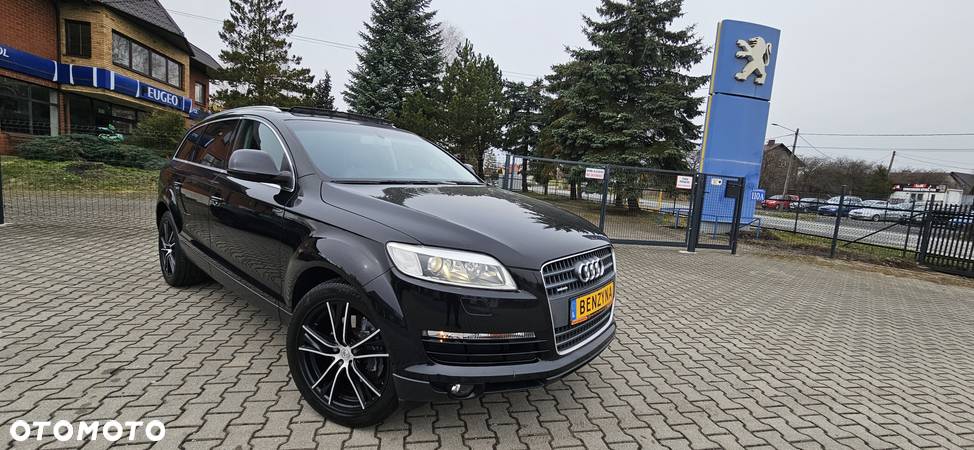 Audi Q7 4.2 FSI Quattro Tiptr - 13