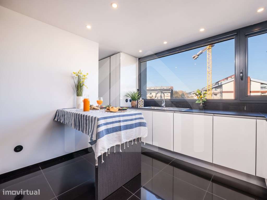 Apartamento T3 Open - Remodelado | Quinta das Nogueiras-7