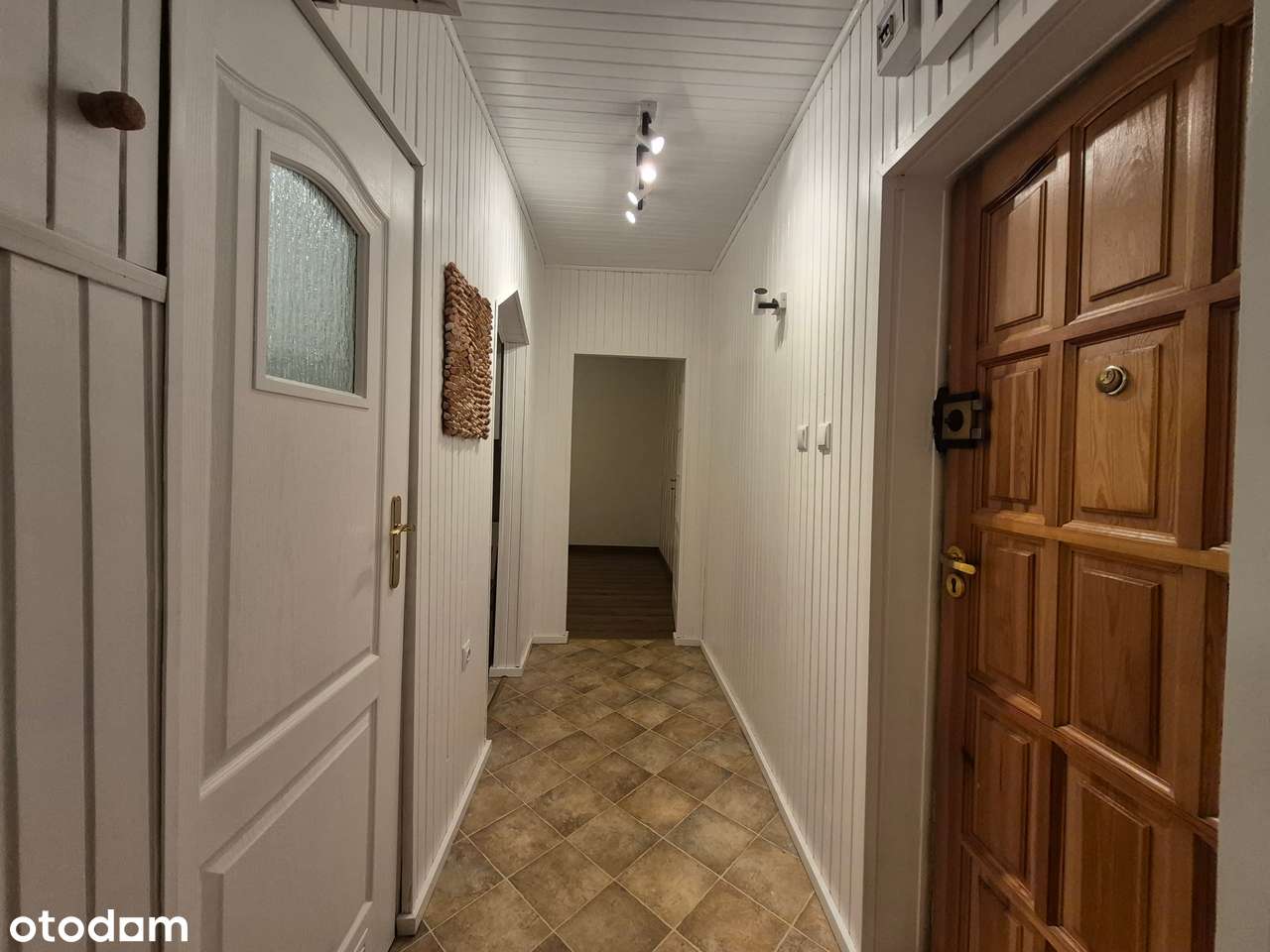 2 pokojowe mieszkanie - NISKI CZYNSZ !!!-2