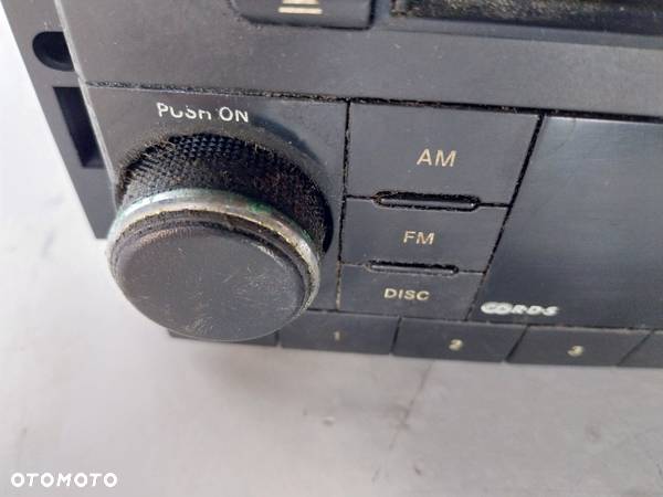 Radio CD MP3 Jeep Dodge Chrysler P05064410AE - 3