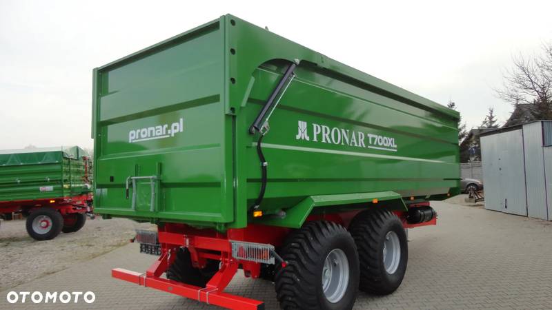 Pronar T700M T700XL - 12