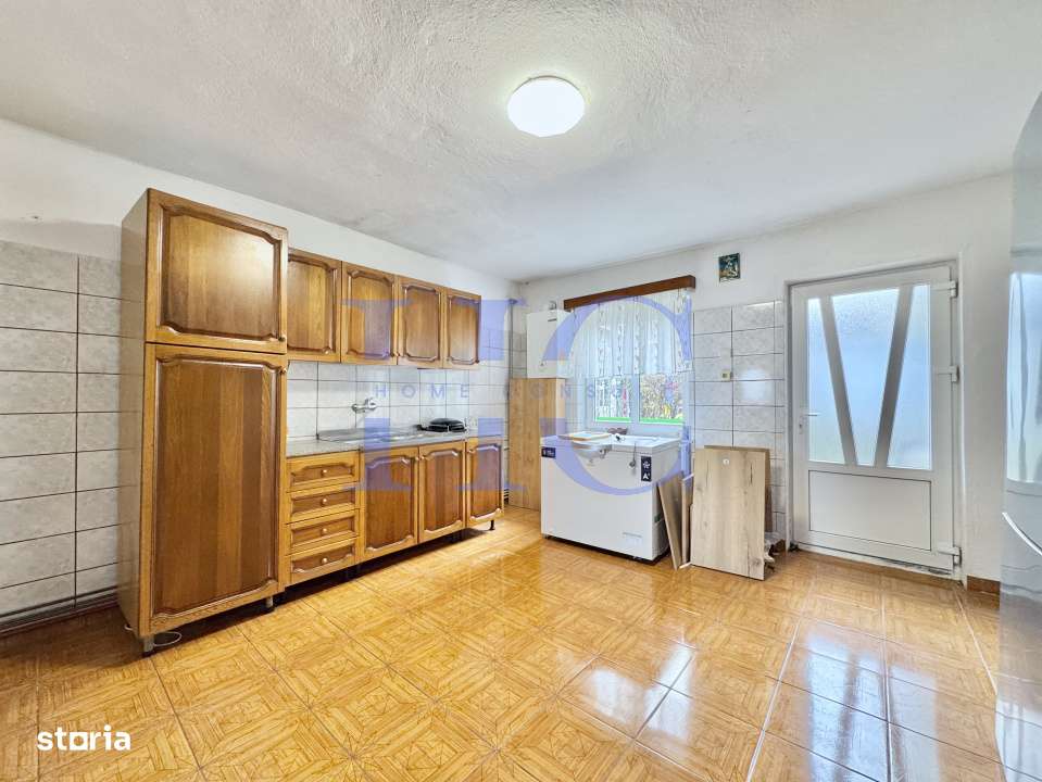 Casa 266 mp teren 800 mp - Cisnadie - locuinta sau pensiune-1