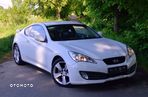 Hyundai Genesis Coupe 2.0 T - 7