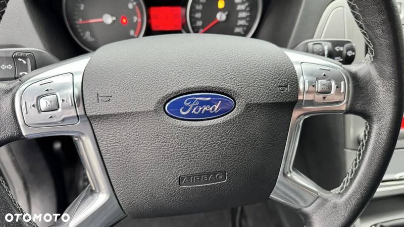 Ford Mondeo 1.6 Ambiente - 22