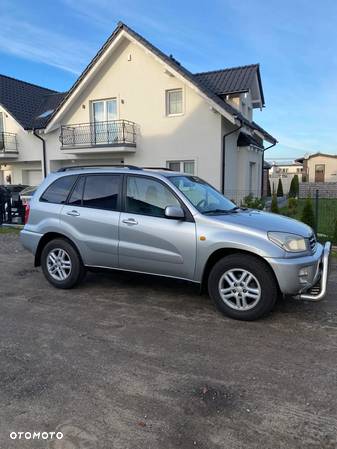 Toyota RAV4 2.0 VVT-i 4x4 - 8