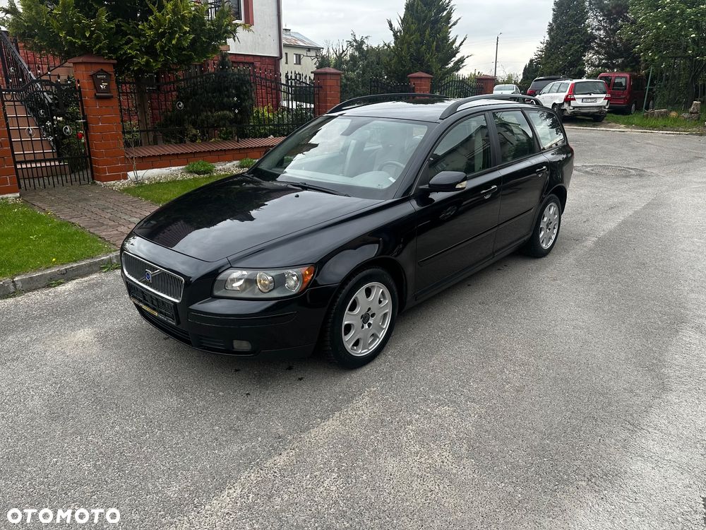 Volvo V50