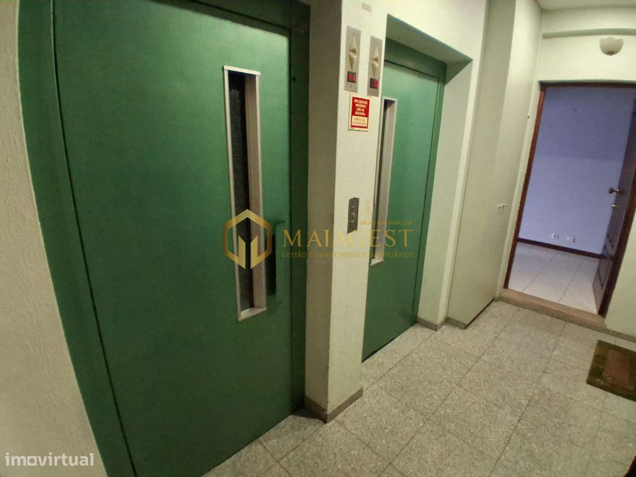 Apartamento T2 junto a estação de Metro em Baguim do Monte-28