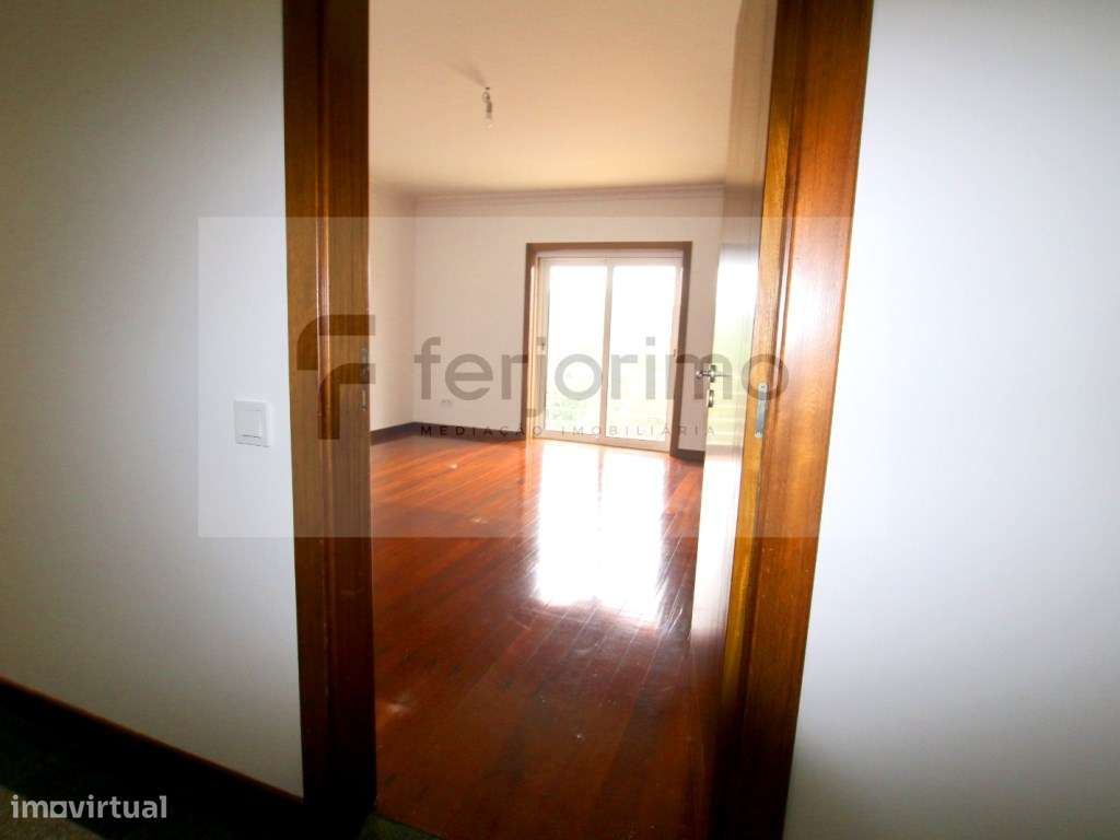 Magnífica Moradia, em zona tranquila-26