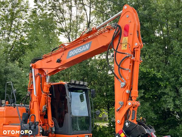 Doosan DOOSAN DX140W *ROTOTILT* KOPARKA KOŁOWA STAN PERFEKCYJNY SPROWADZONA - 4