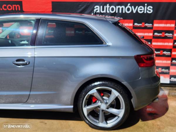 Audi A3 1.6 TDI Advance Ultra - 17