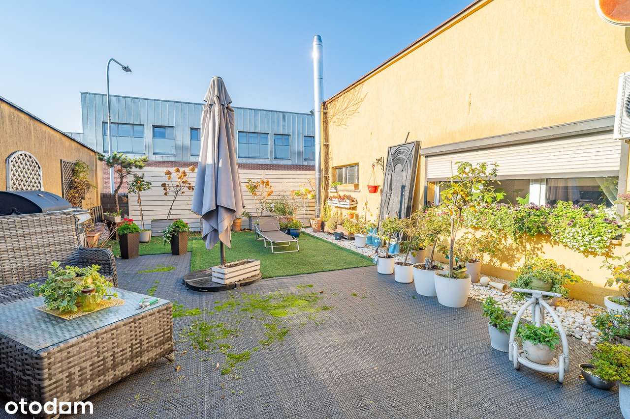 Budynek produkcyjno-usługowo-mieszkalny w sercu Pleszewa – Rynek-12