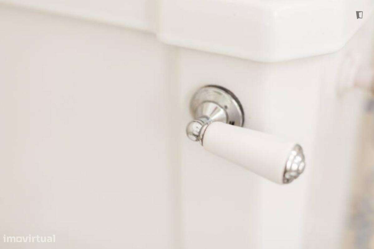 Quarto - localizado em Massarelos Porto - Grande imagem: 4/41