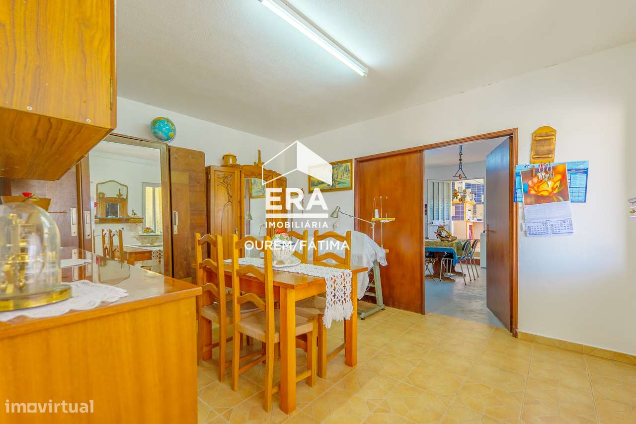 Moradia T5, Rio de Couros, Ourém-53
