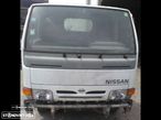 Peças Nissan Cabstar E110 de 2000 (Motor Danificado) - 3