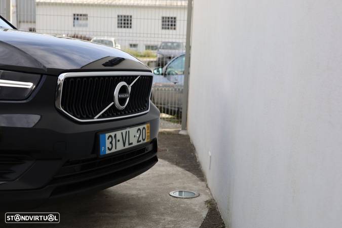 Volvo XC 40 2.0 D3 - 23