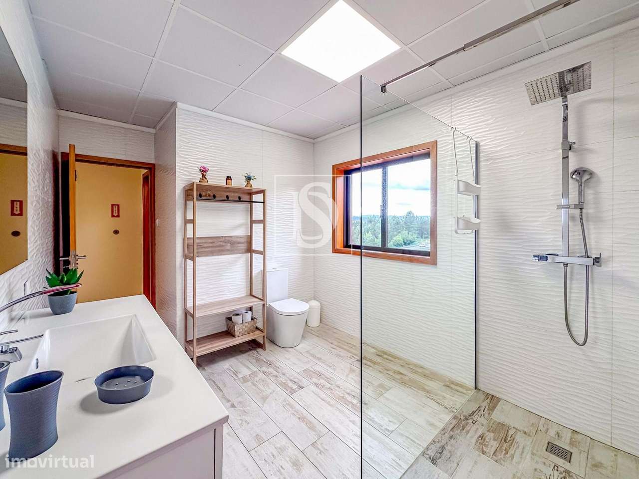 MORADIA T10 - Parque Aquático, Fregim - Amarante-3