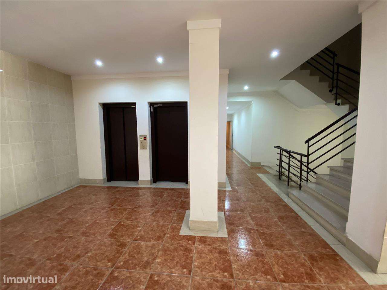 Apartamento em Setúbal, São Sebastião - Grande imagem: 2/18