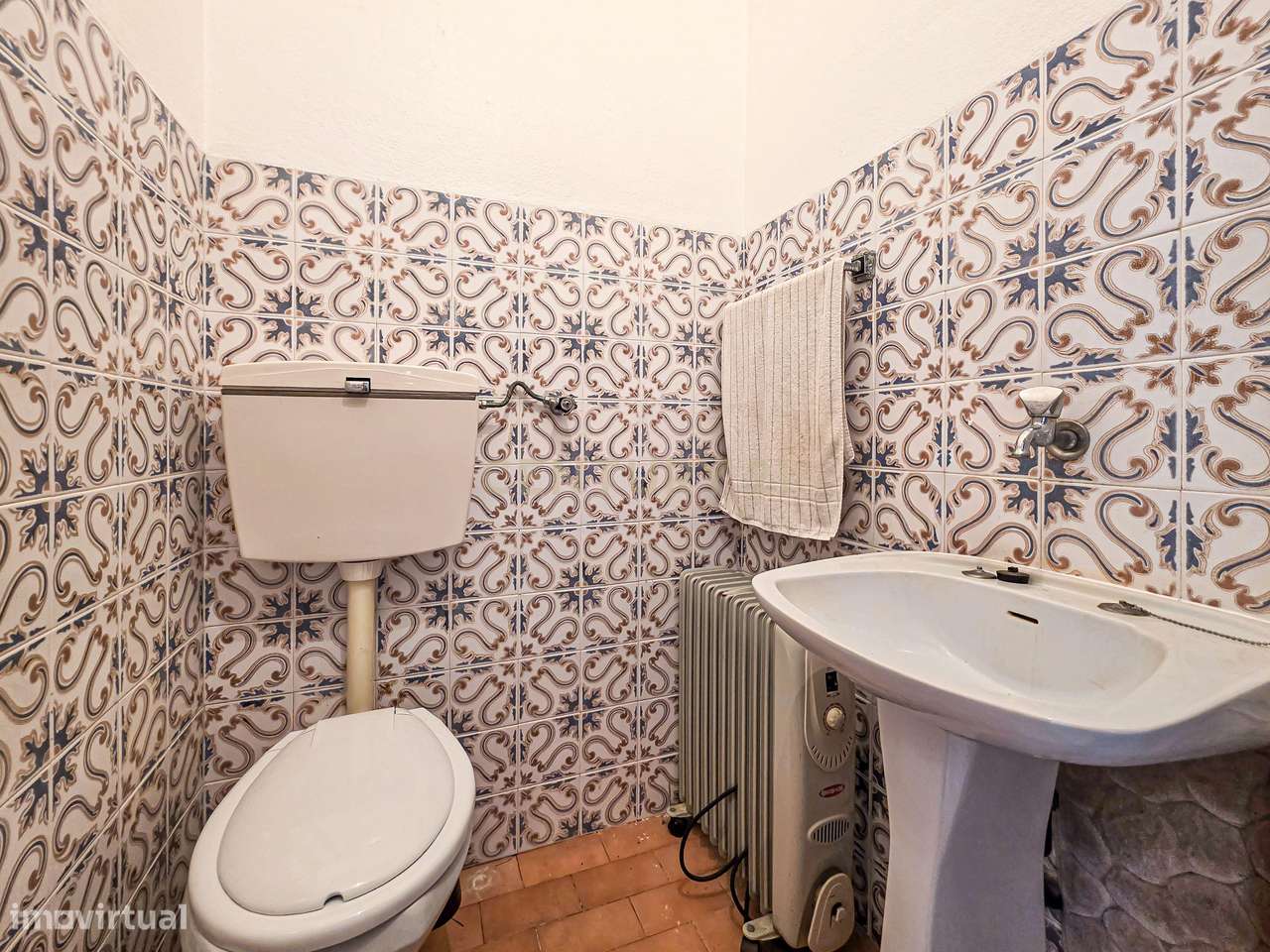 Moradia isolada + duas lojas comerciais na Quinta do Conde, Sesimbra-19