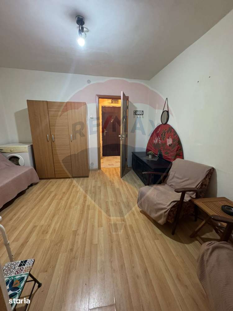 Garsoniera decomandata, etaj1/4,  libera, utilata - Imagine principală: 4/10