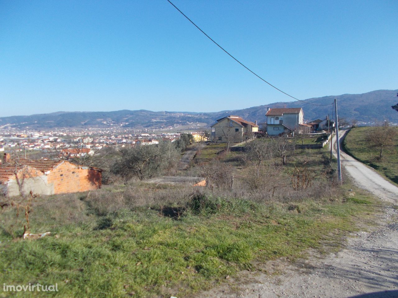 Chaves Terreno Urbano 800 M2 46.000 Euros