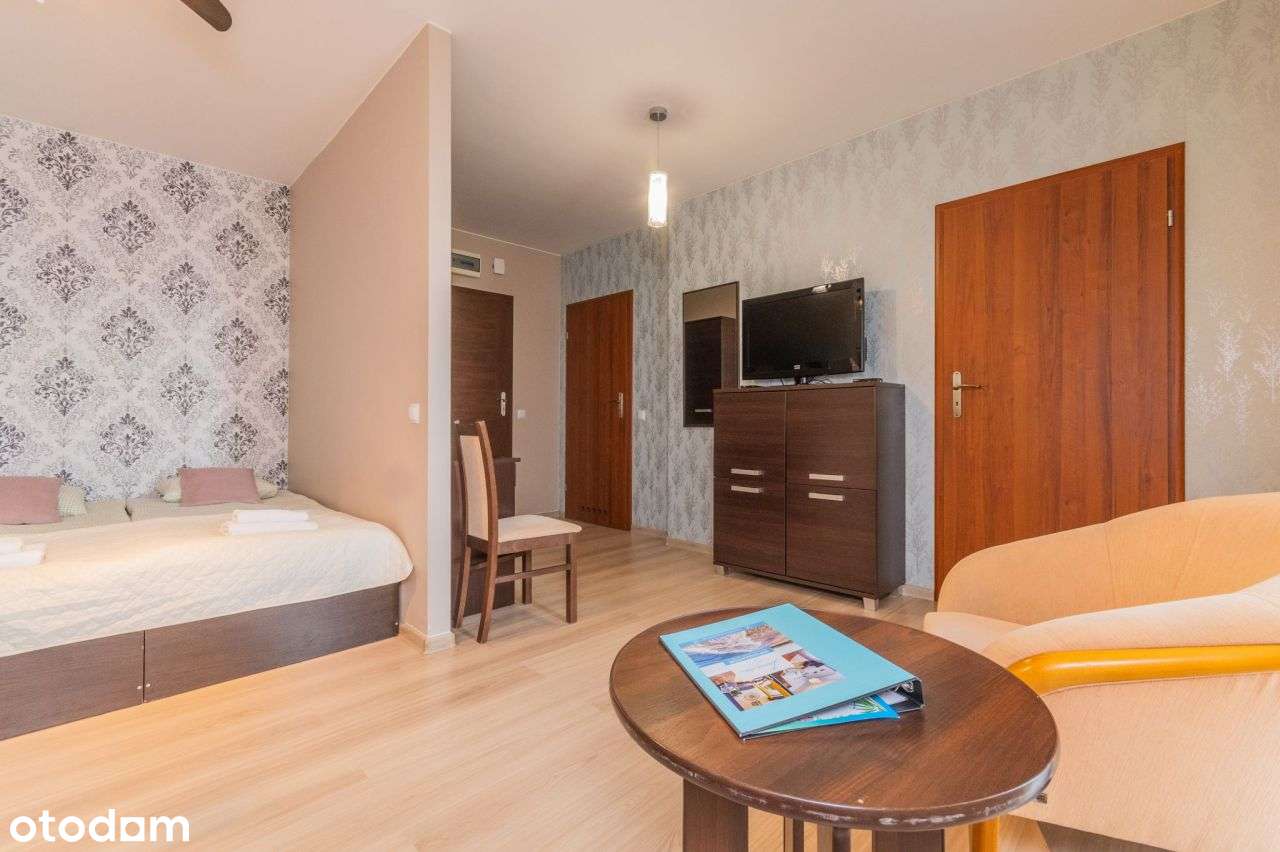 Lokal P34 2 piętro - Piękny wykończony pod klucz a-3