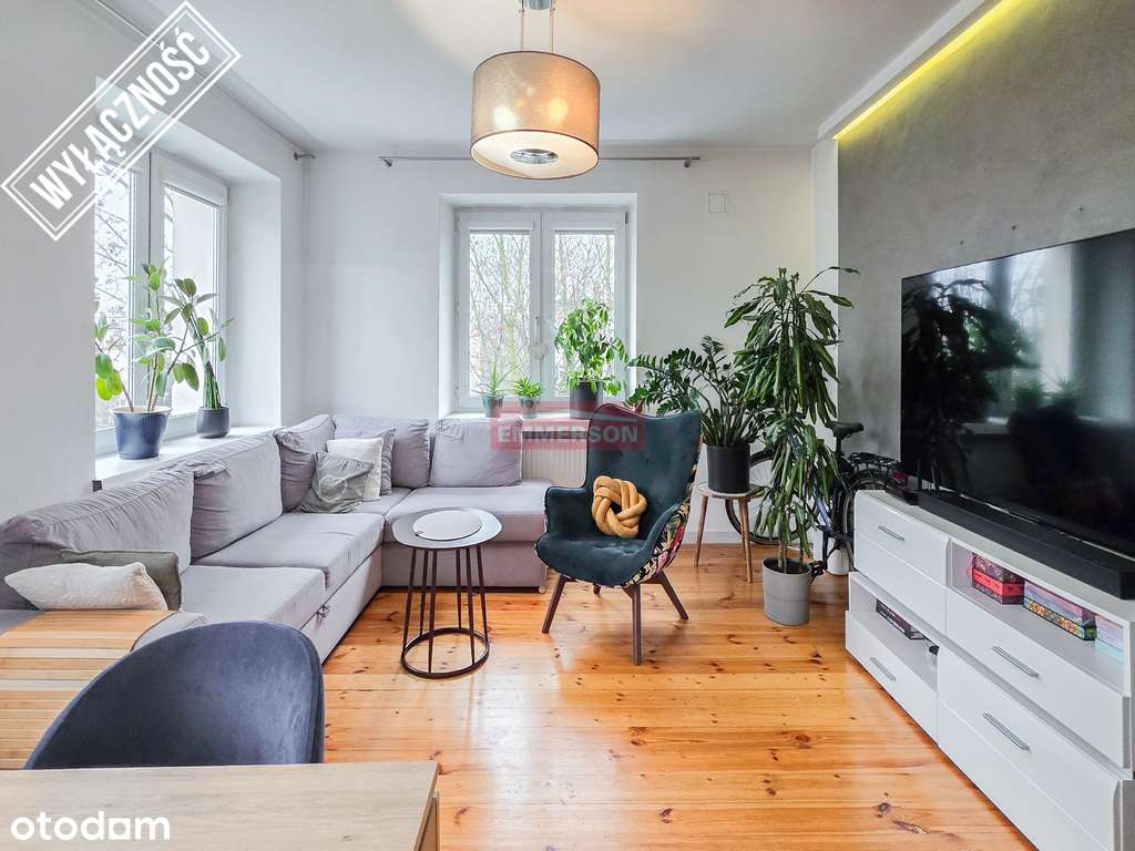 3 pok do wejścia jasne tramwaj-0